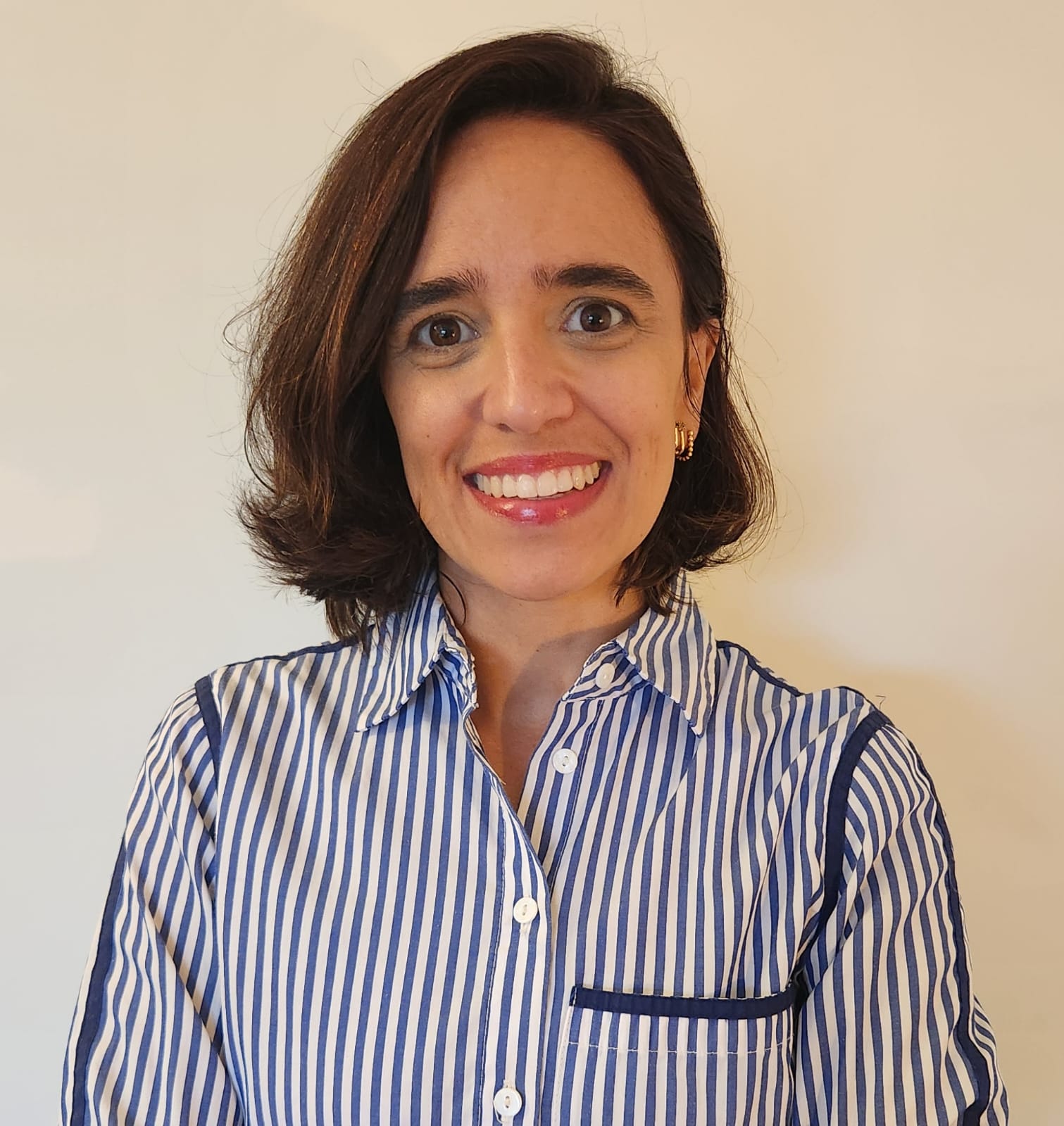 Professora Melina de la Barrera Ayres