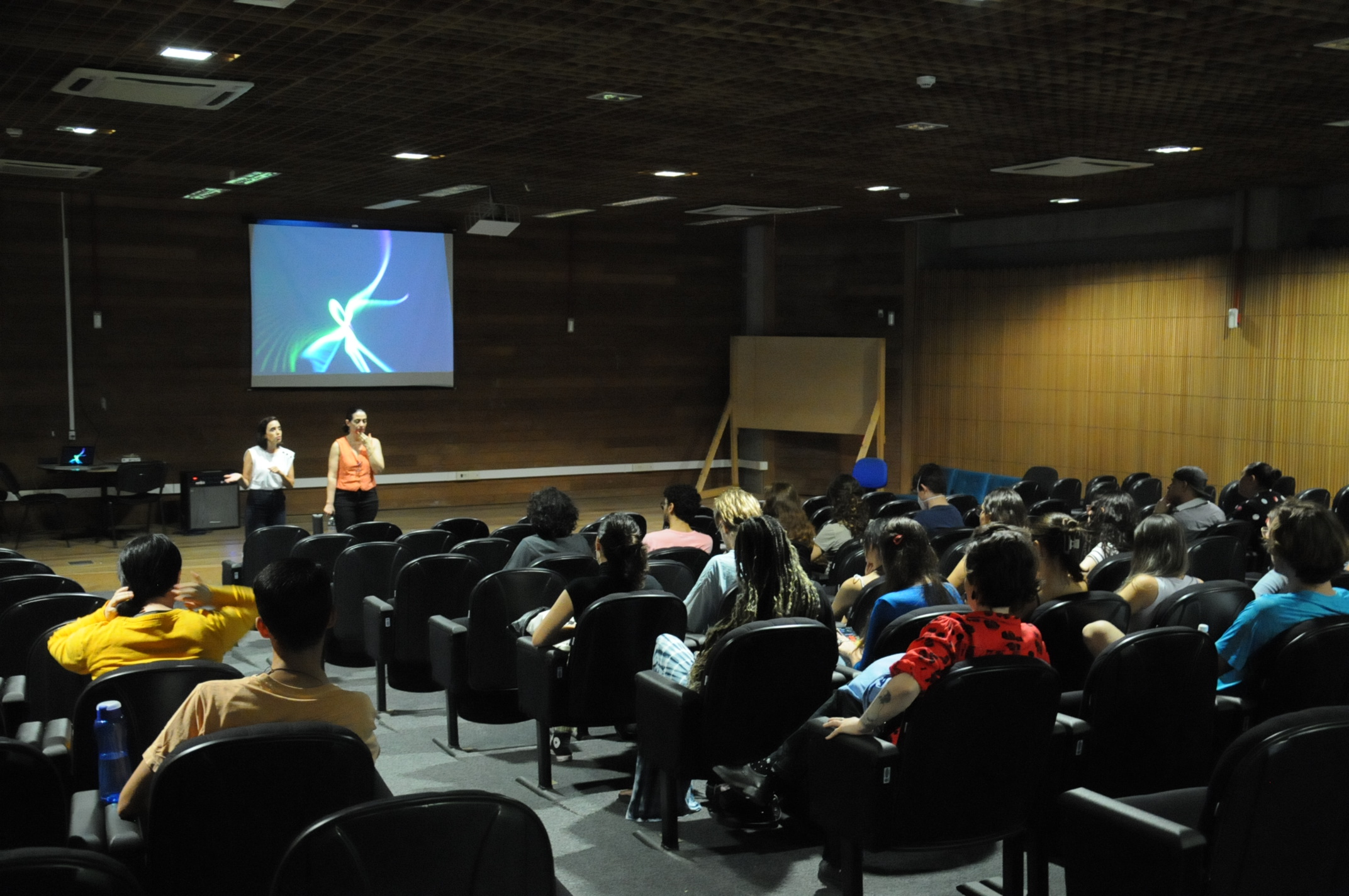 O EFI no campus da UFSC recebeu a Sessão Direitos Humanos